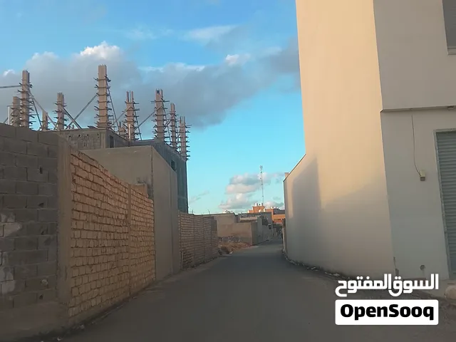 أرض للبيع عين زارة طريق الأبيار سكان ماشاء الله