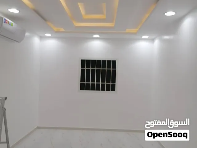 معلم دهانات وديكورات وتشطيب داخلي وخارجي وجميع اعمال الدهانات والديكورات اسعار مناسبة