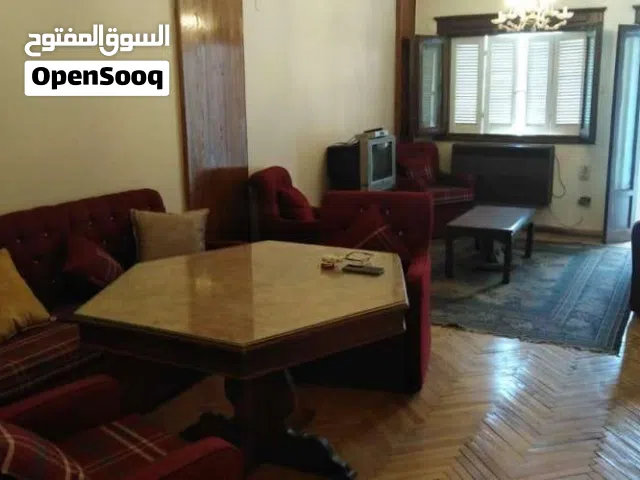 شقة مفروشه مكيفه بمدينه نصر بالقرب من وزاره الماليه  امتداد رمسيس للايجار شهري اوسنَوي