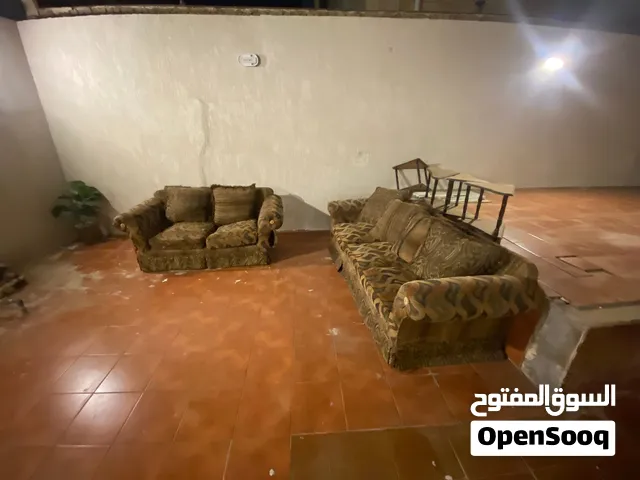 كنب للبيع مستعمل