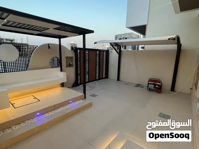 للبيع فيلا تاون هاوس  الحليو 2