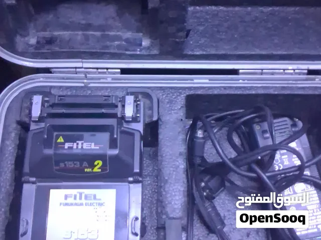 جهاز لحام فايبر الألياف البصرية