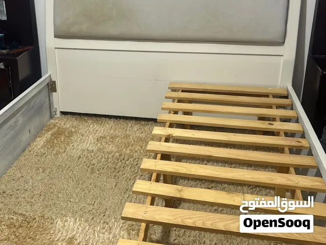 تخت مزدوج للبيع