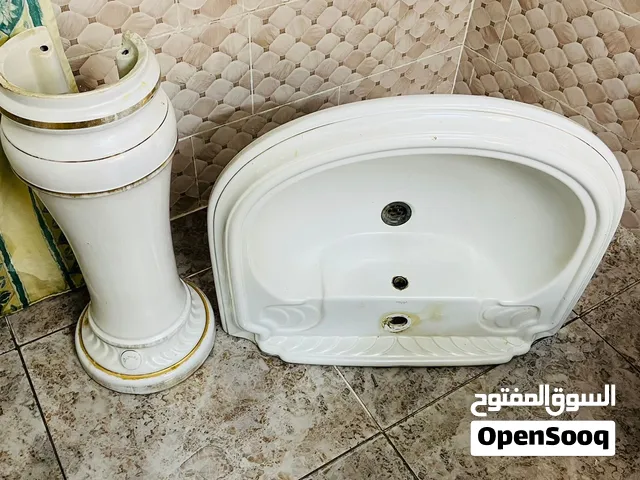 مغسله ثقيله مستعملة ستعمال خفيف سعرالمغسله 20 دينار قابل للتفاوض