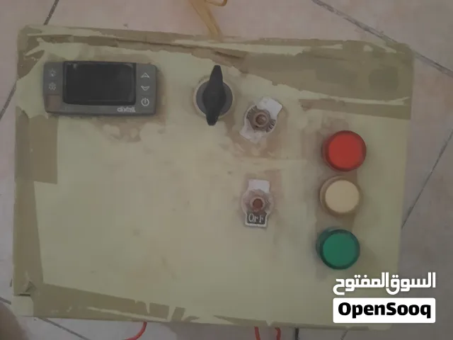 لوحة تحكم وتوزيع كهربائية لحضانات الطيور والمفاقس للبيع