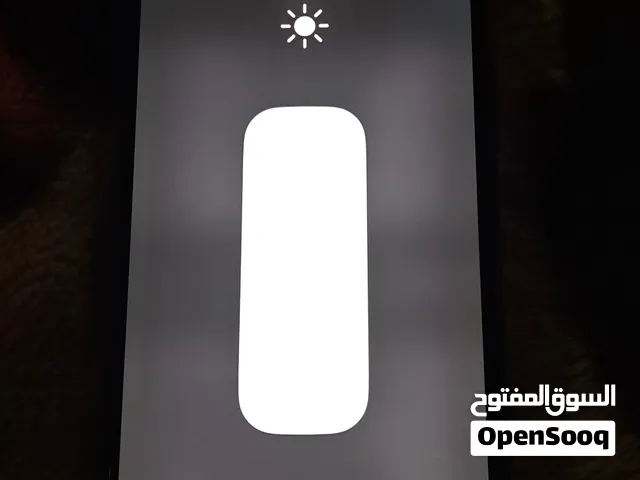 Apple iPhone X 256 GB in Aden