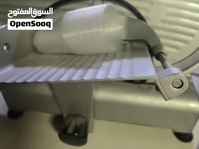 ماكنة تشريح مرتديلا للبيع