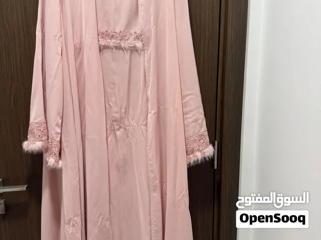 عبايات مستعمل