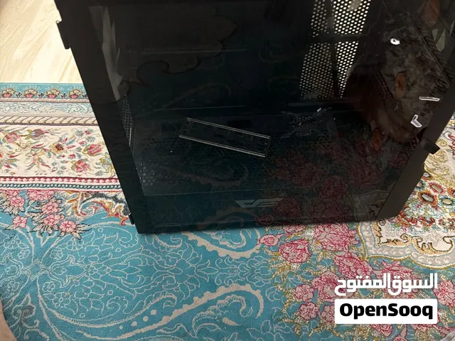 كيس كمبيوتر ألعاب نظيف مع 4 مراوح تبريد Gaming PC Case with 4 Fans