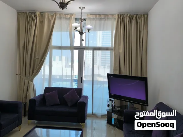 ستارة كبيرة فخمة مع شيفون – لون بيج