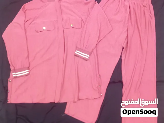 (ملابس نسائيه)