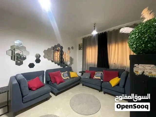 شقه مفروشه راقيه بميامي خالد بن الوليد فيو بحر من المالك مباشرة