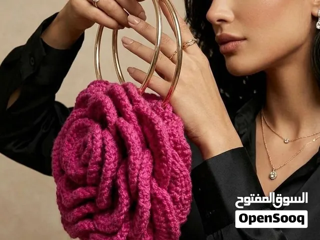 شنطة الوردة الترند (متاح كل الألوان)