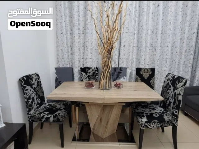 طاولة سفرة +6كراسي /  Dining table + six chairs.