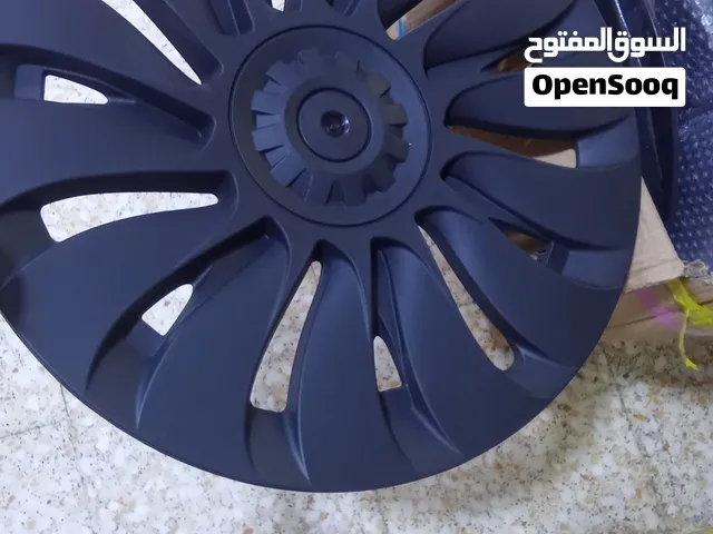 كبات تيسلا يو