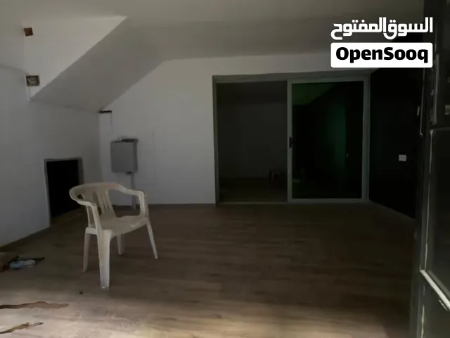 محل الايجار في زناته بالقرب من ساقزلي سعر الايجار 2500