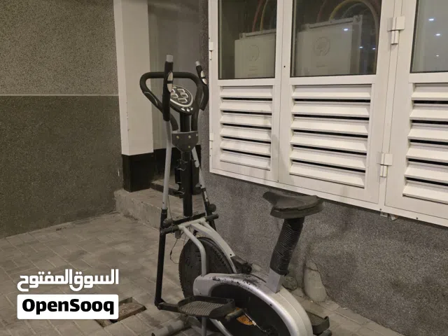 Cross-trainer exercise bike