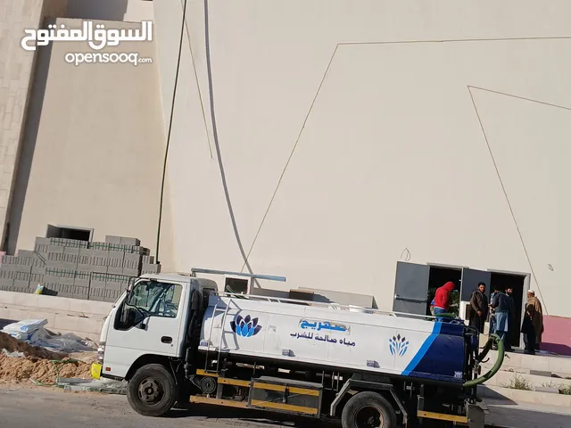 وايت ماء شمال الرياض تحليه صالحه للشرب 6طن لتعبئة الخزانات علوي وارضي
