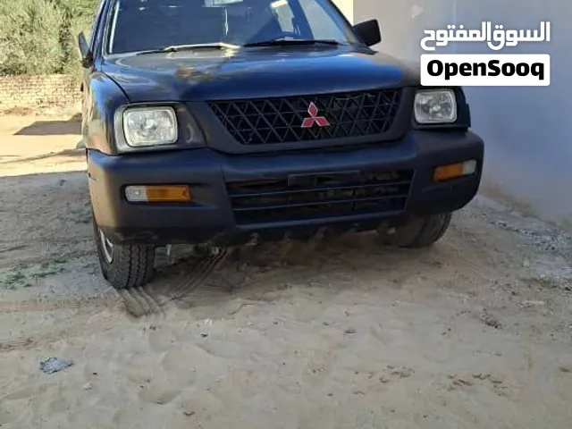 ميتسو بيشي L200 2004 كاربراتوري