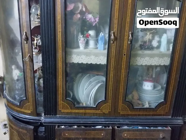نيش للبيع .