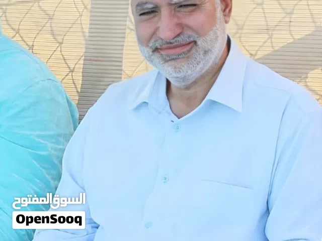 معلم لغة عربية و تربية اسلامية لكافة الصفوف حتى طلبة الجامعة