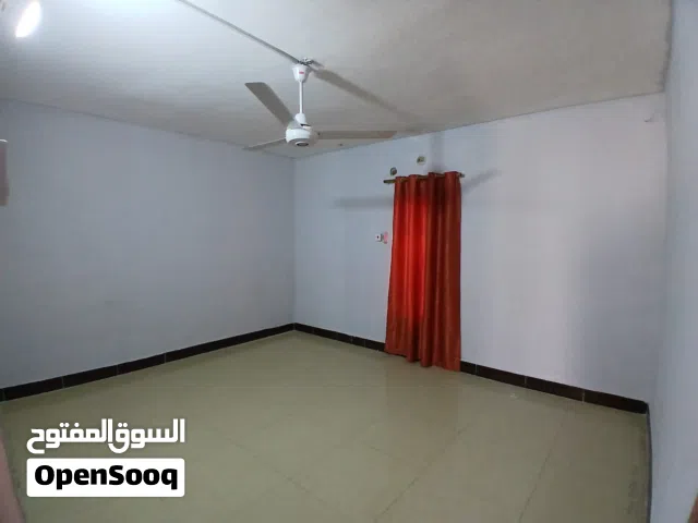 100 m2 2 Bedrooms Apartments for Rent in Basra Jubaileh