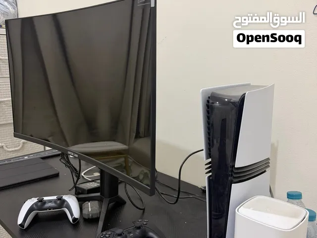 بلايستيشن 5 برو استخدام اسبوع مع سامعة Bos و شاشه خاصه للالعاب