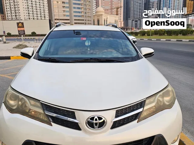 سيارتي تويتا راف 4 ، 2014 ، السيارة  نظيفه جدا بحالة الوكاله وبدون حوادث ، السياره استخدام شخصي