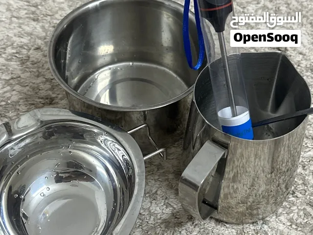 أدوات شمعوع قليل الاستعمال و البعض الأدوات غير مستخدمة