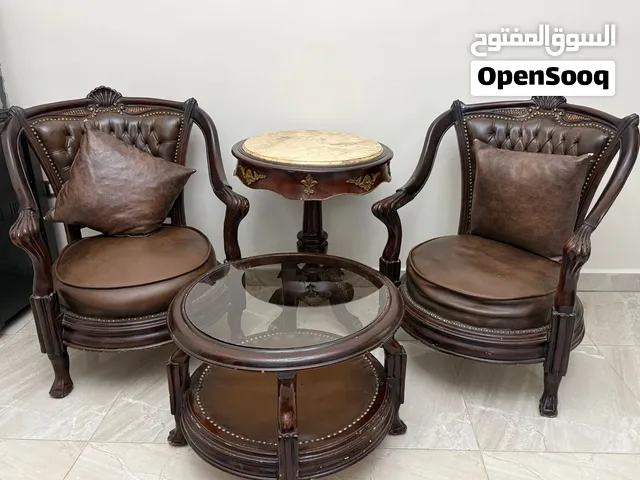 اثاث غرفة معيشة للبيع يرجى مراجعة الوصف