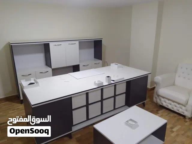 مكتب مدير مترين مع جانبية بادراج وطاولة والتوصيل والتركيب مجاني داخل عمان
