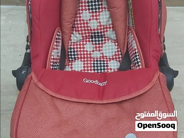 كوت مع كرسي سياره بيبي للبيع بسعر لقطه
