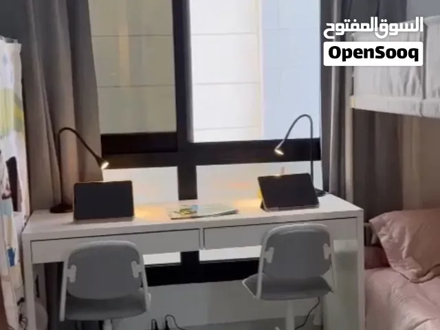شقة من غرفتين مفروشة راقية في العذيبة