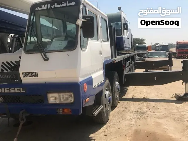 للبيع كرين تادانو نيسان  موديل 2004 الحجم 55تن  صنع يابان شرط الفحص كامل  الحاله العامه ممتاز