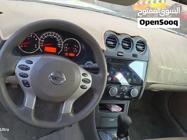 nissan Altima 2012