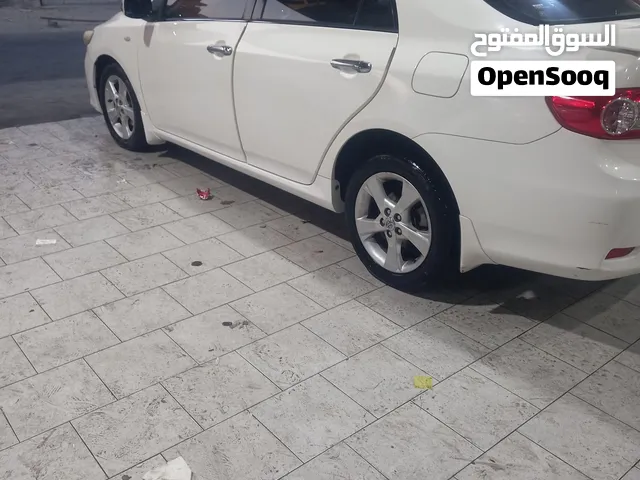 تويوتا كورلا GLI موديل 2013