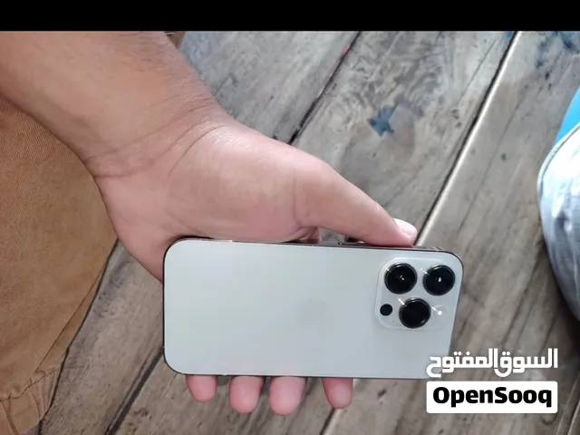 Singal hand use