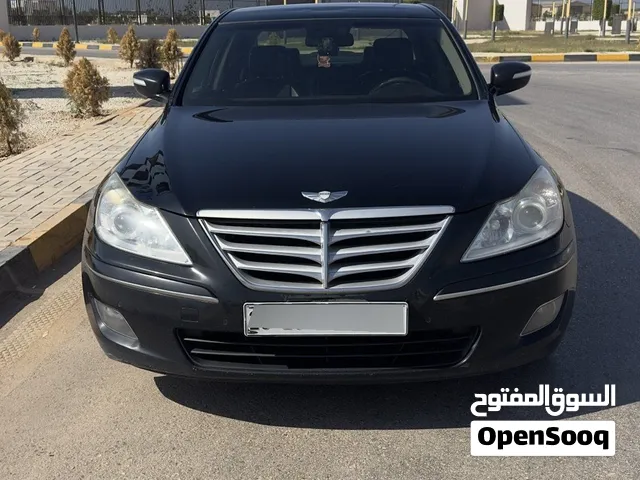 هيونداي جنسس 2010 للبيع بحالة ممتازة
