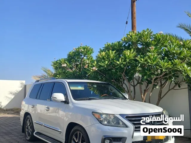 لكزز LS 570 دفع رباعي خليجي وكالة عمان فول مواصفات