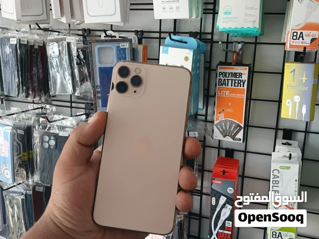ايفون 11 بروماكس