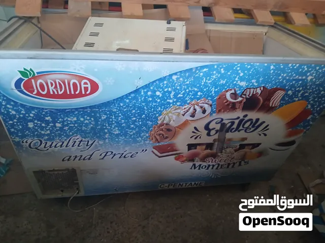 التواصل وتس اب فقط