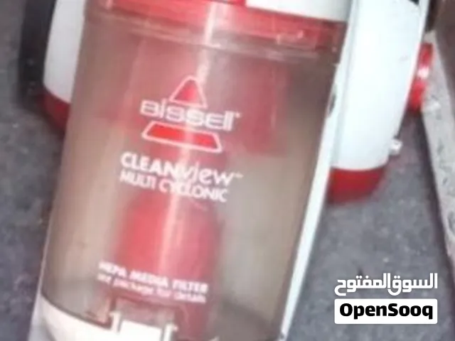 مكنسة BISSELL CleanView Multi-Cyclonic Bagless Canister Vacuum، وتأتي باللونين الأحمر والأبيض
