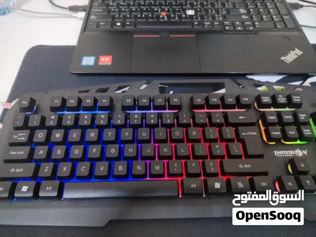 كيبورد انجليزي ما في عربي في اضاءه ار جي بي قوي
