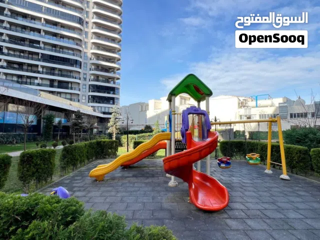 شقة فاخرة للبيع في بورصة تركيا داخل مجمع سكني مميز في مركز مدينة بورصة