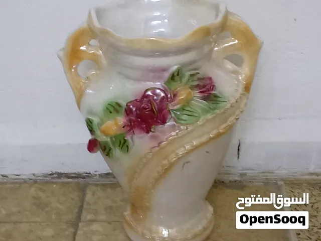 مزهرية ديكورية مستعملة للبيع