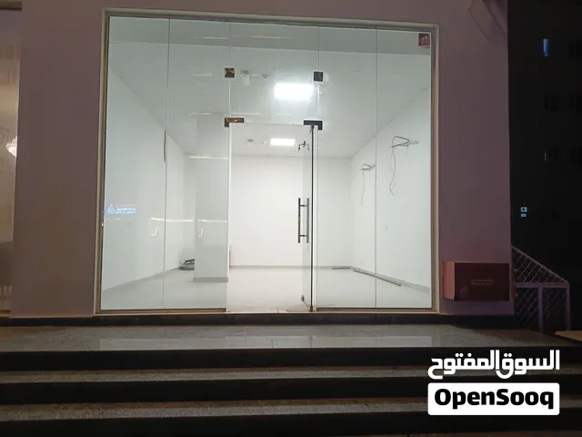 محل تجاري للايجار 120 ريال في عوقد