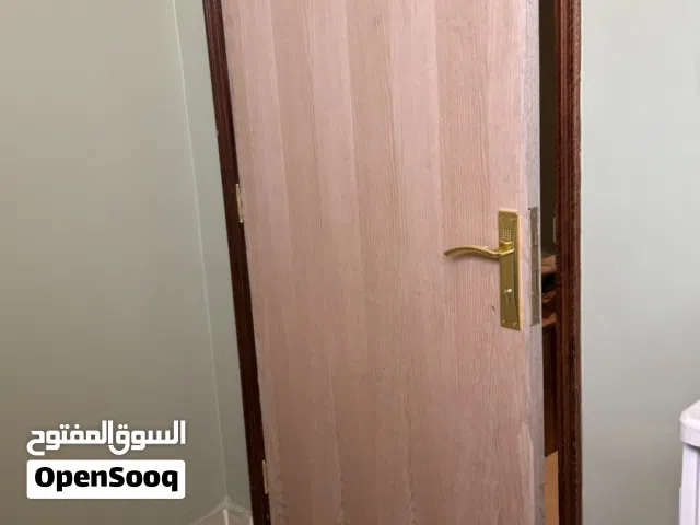 جميع أعمال النجارة والجبس بورد ومقاولاتها وتركيب ايكيا وميداس وأبيات والأقفال والمفاتيح