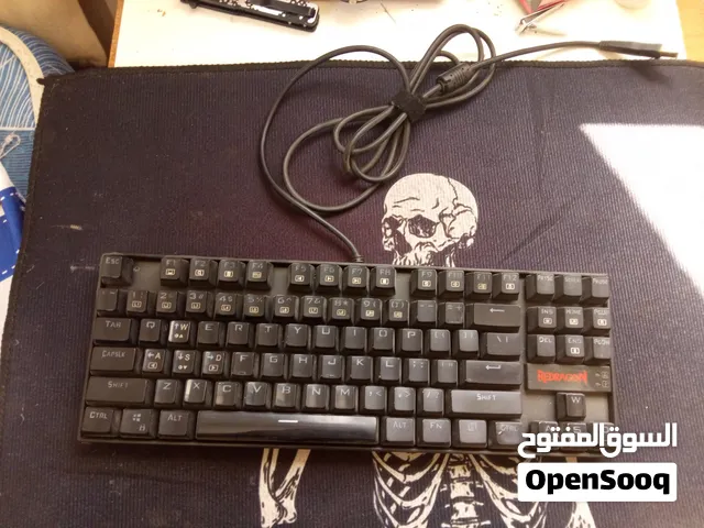كيبورد ريد دراغون بحاله جيد استعمال خفيف بسعر حرق