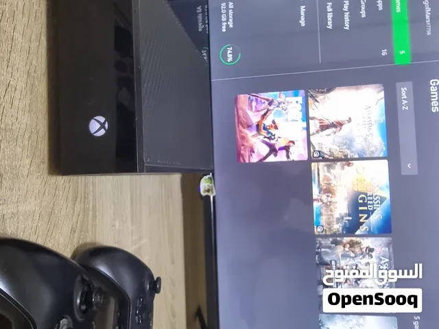 Xbox one super small scratches not affecting software for only 1500