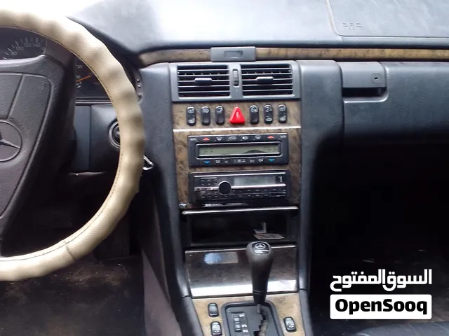 مرسيدس عوينات بيع او أفاري98محرك العقرب